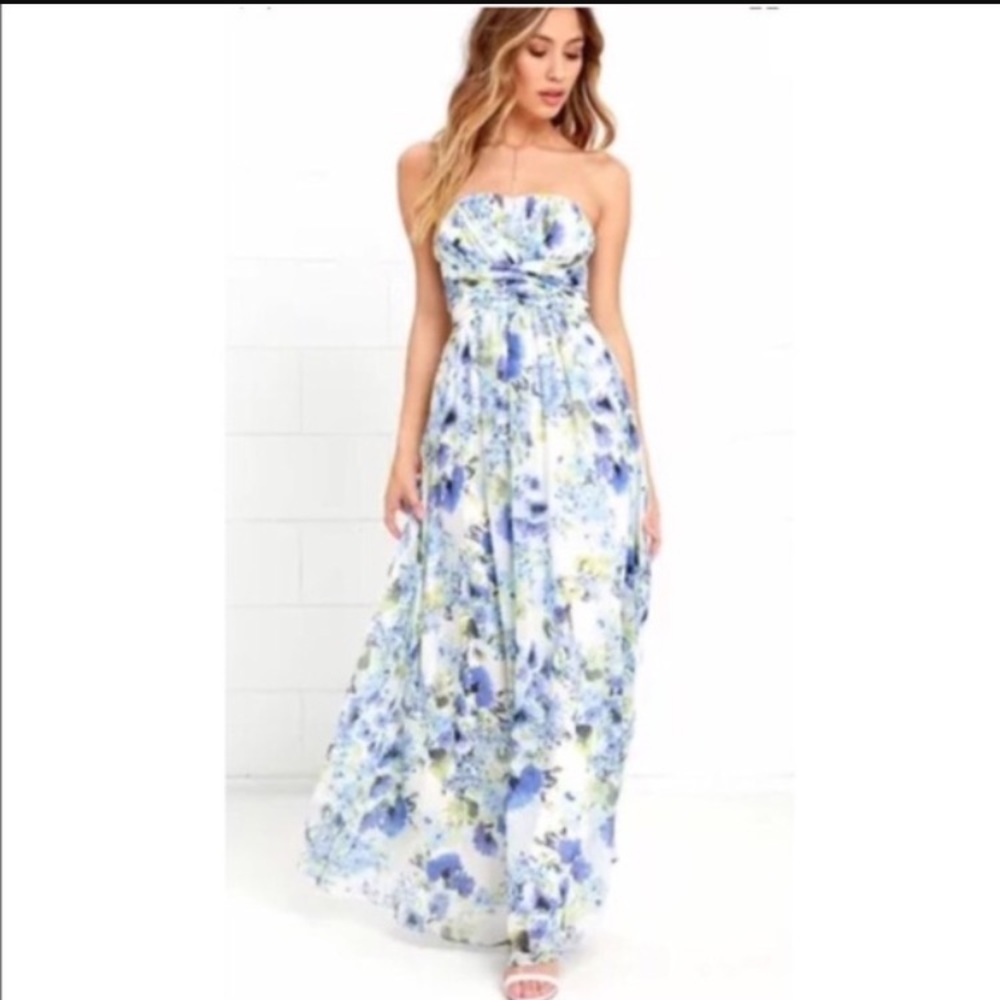 Lulu's maxi dress XS